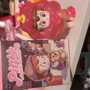 💖Buy 2 Get 1 FREE 🌟'Piny' Designer figure Fancy Up- "Strawberry Shampoo"